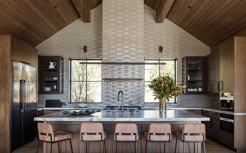 Suede Studio Sun Peak Residence